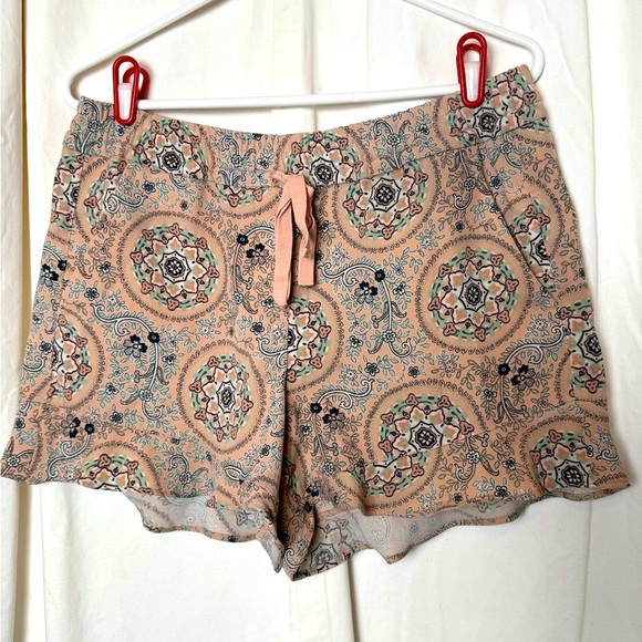 Loft Women's Sz S Pink Bohemian Kaleidoscope Babydoll Ruffled Shorts - Picture 1 of 6